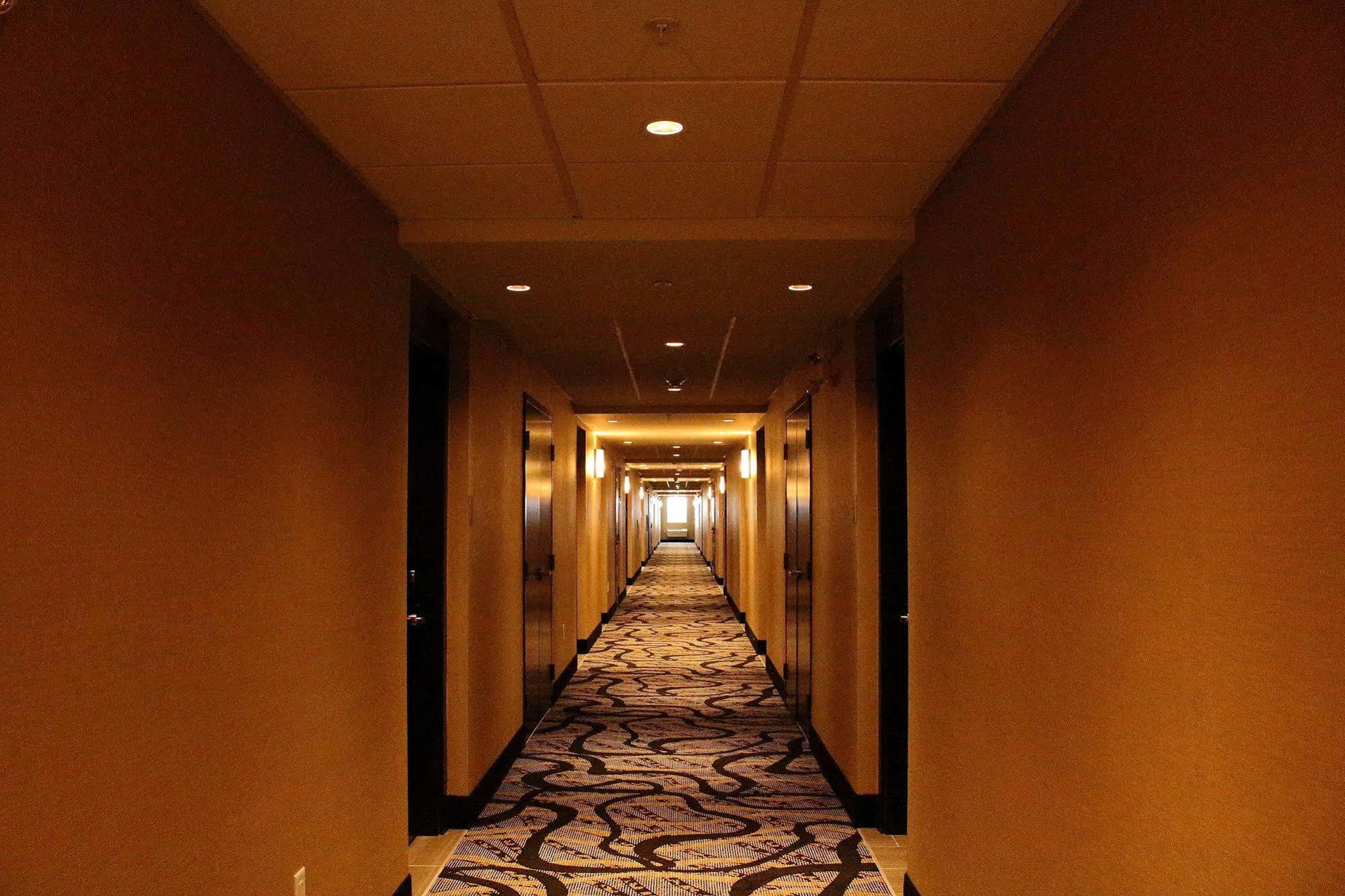 Southfort Inn Fort Saskatchewan Bagian luar foto